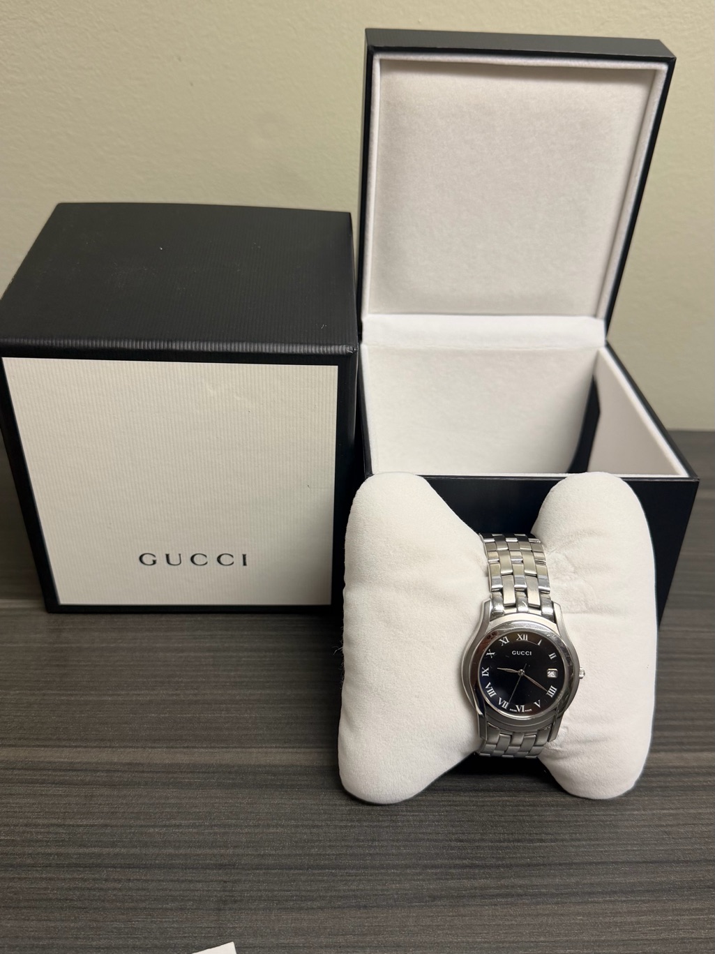 Gucci Silver Bracelet Watch With Black Dial